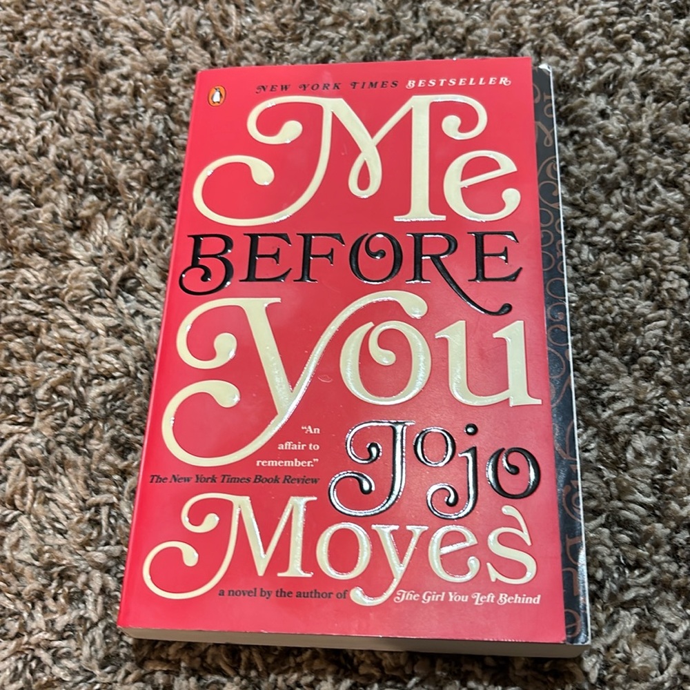 🚨4/$20 sale🚨 📚Me Before You by Jojo Moyes Bundle 📚4 paperback books for $20 📚